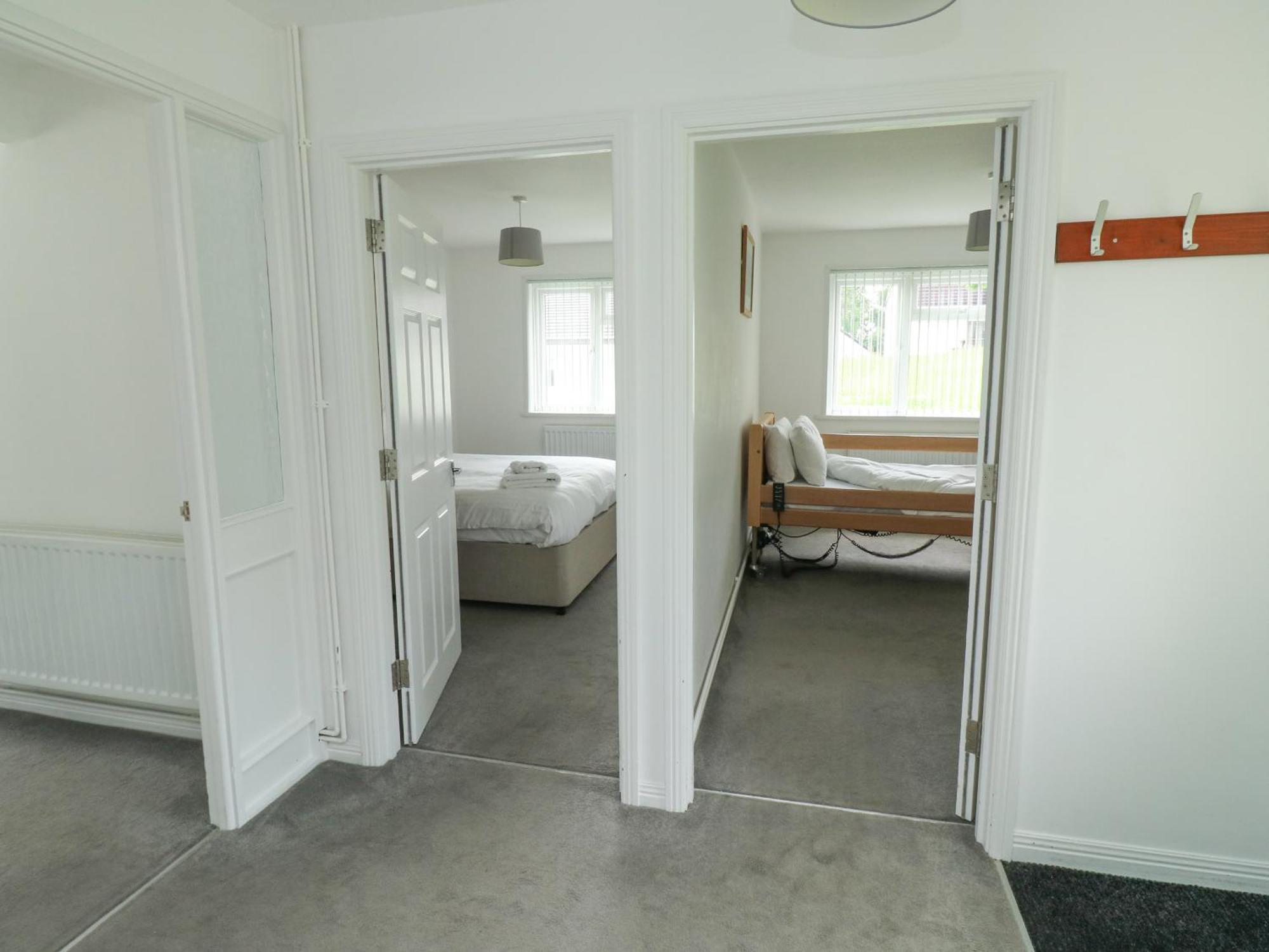 Harcombe House Bungalow 1 牛顿阿伯特 外观 照片